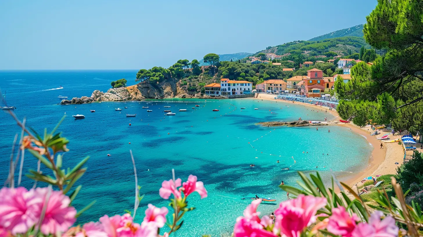 The Best Beach Towns for Foodies and Sun Seekers